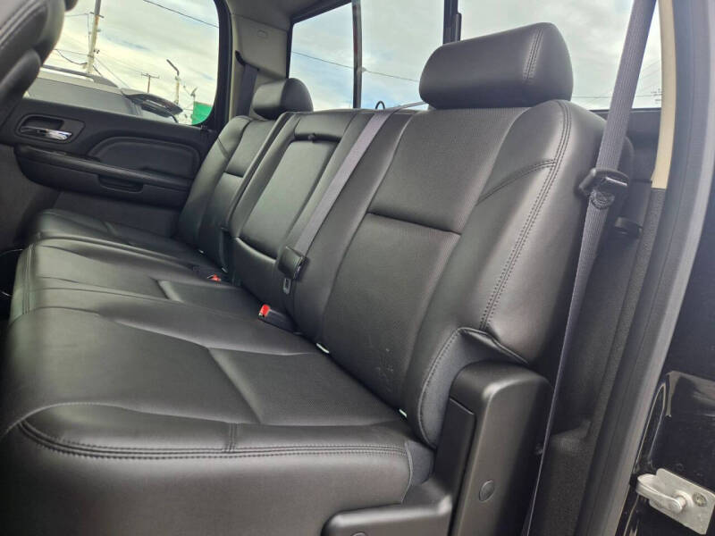 2012 GMC Sierra 3500HD Denali