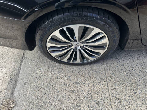 2022 Volvo S90 B6 Momentum