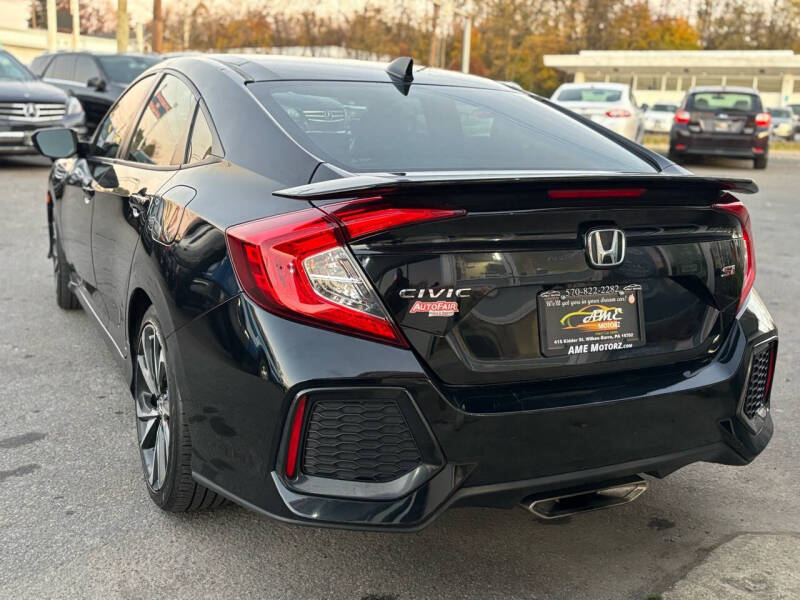 2018 Honda Civic Si photo 13