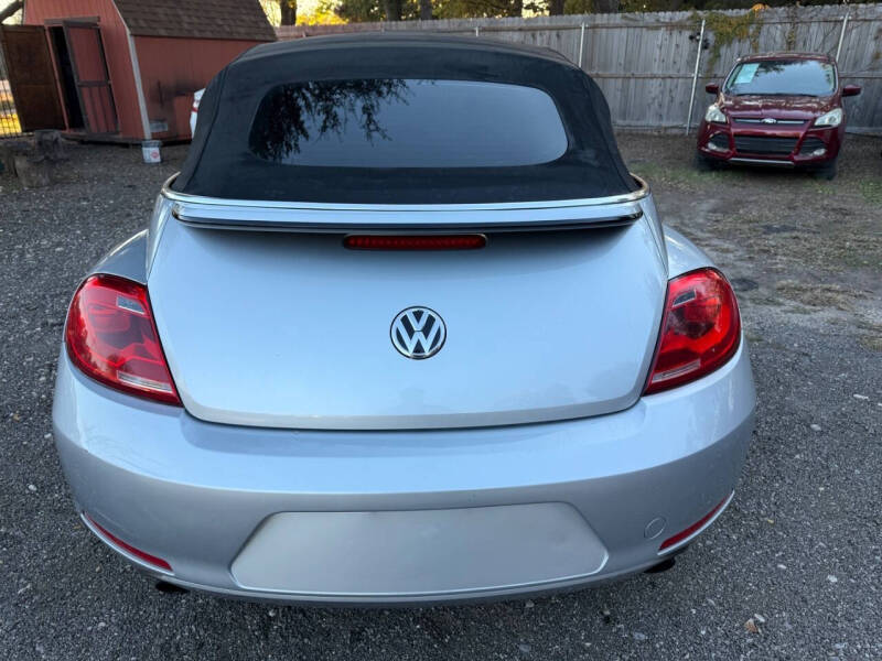 2013 Volkswagen Beetle Convertible Turbo