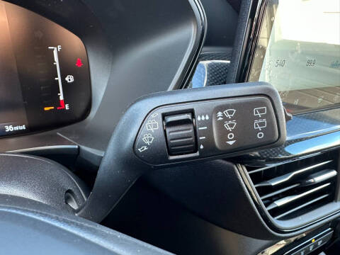 2026 Ford Escape Hybrid ST-Line Select