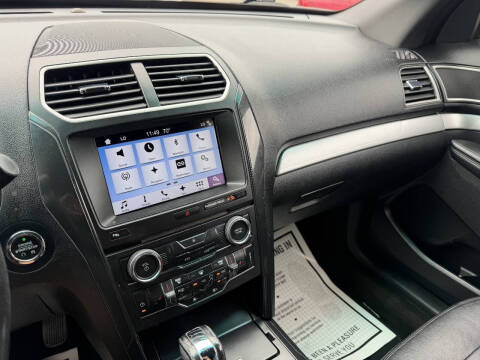 2017 Ford Explorer XLT