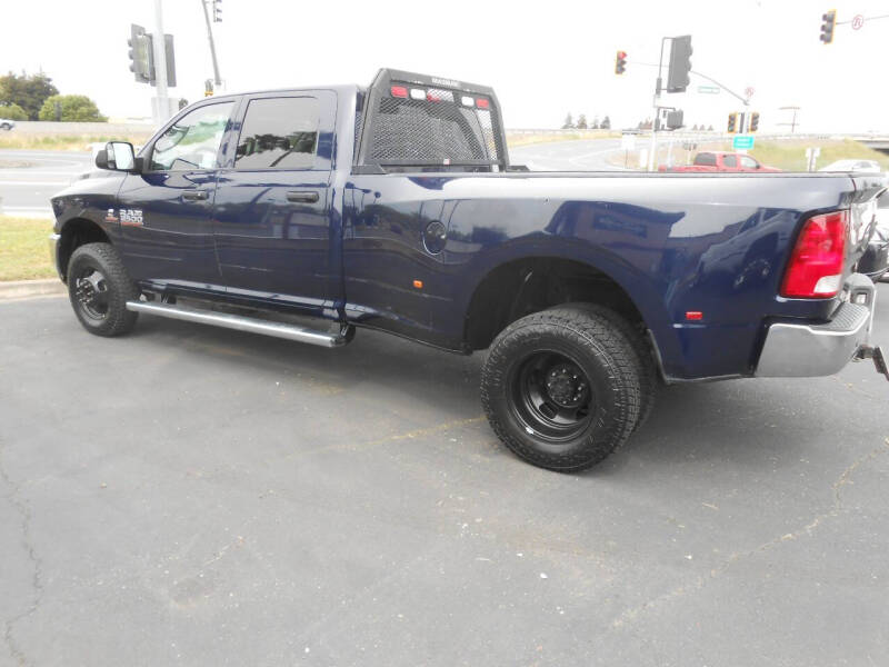 Used 2017 RAM Ram 3500 Pickup Tradesman with VIN 3C63RRGL8HG736304 for sale in Rohnert Park, CA