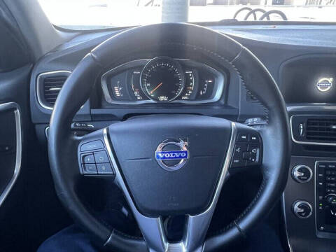 2016 Volvo V60 T5 Drive-E Premier