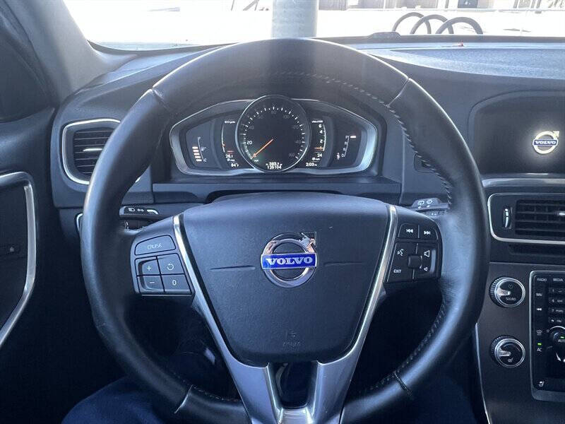 2016 Volvo V60 T5 Drive-E Premier