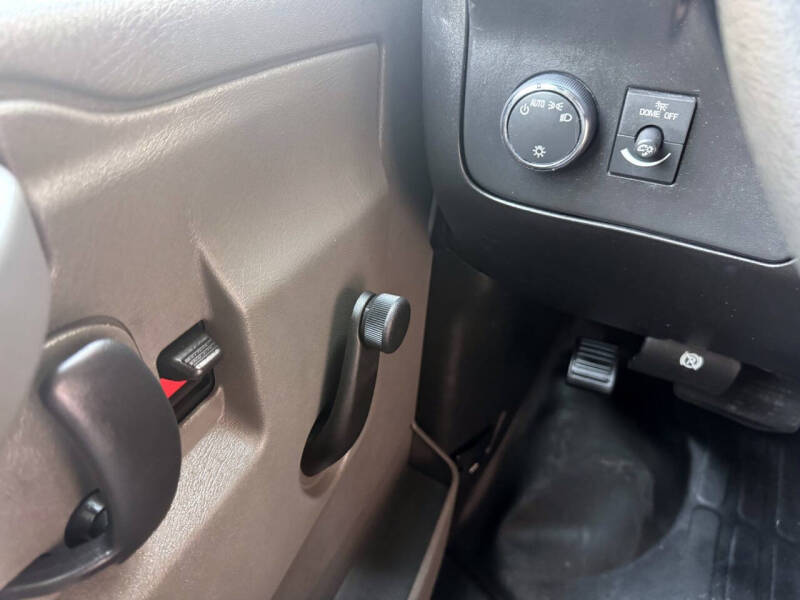 2017 Chevrolet 3500 Express