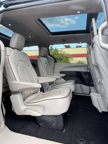 2017 Chrysler Pacifica Limited