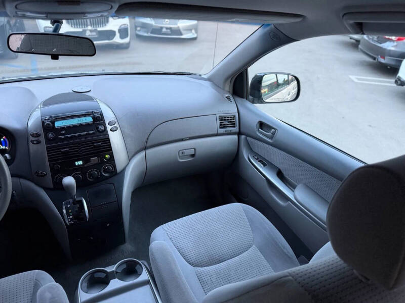 2006 Toyota Sienna