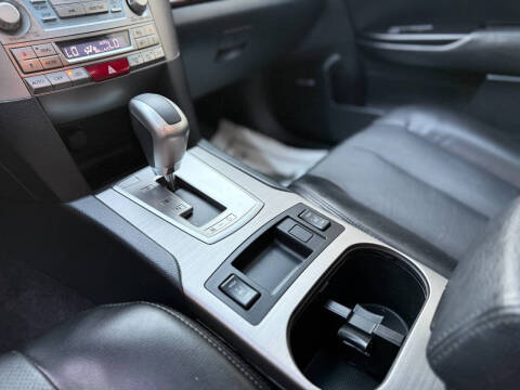 2011 Subaru Outback 3.6R Limited
