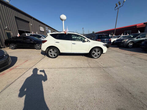 2011 Nissan Murano LE