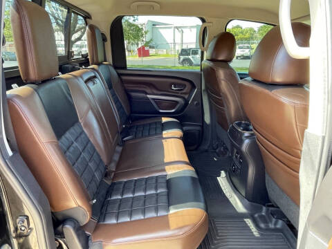 2017 Nissan Titan Platinum Reserve