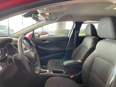 2017 Chevrolet Cruze LT Auto