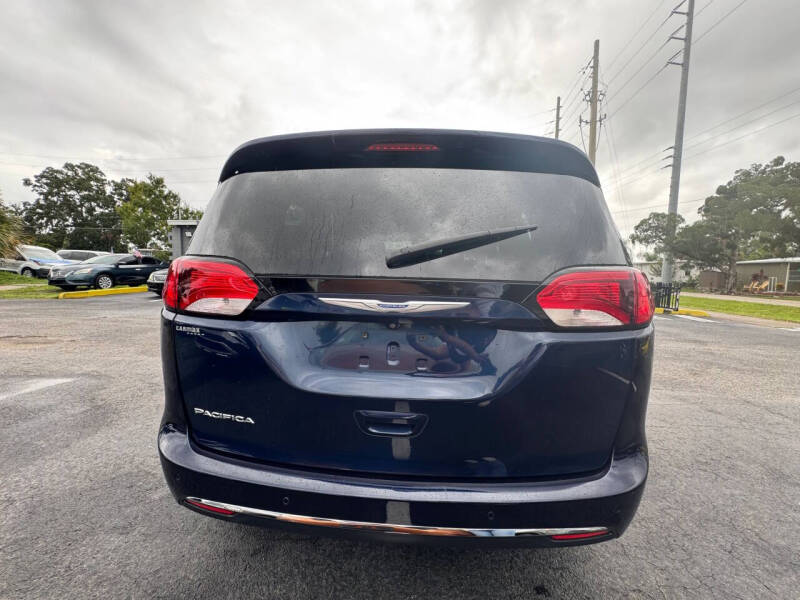 2018 Chrysler Pacifica Touring L