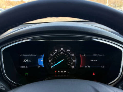 2020 Ford Fusion SEL