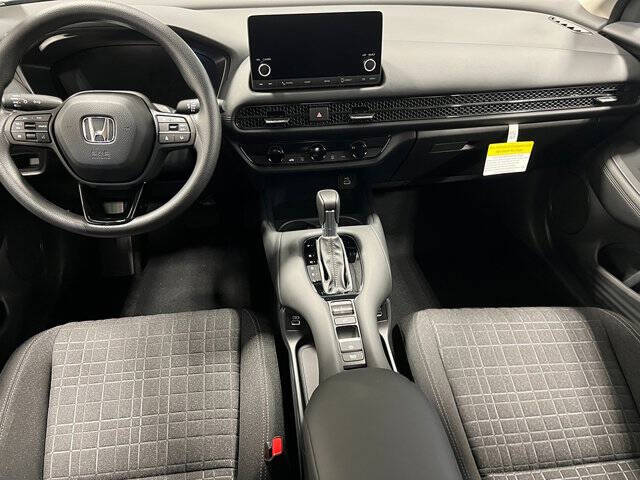 2025 Honda HR-V LX