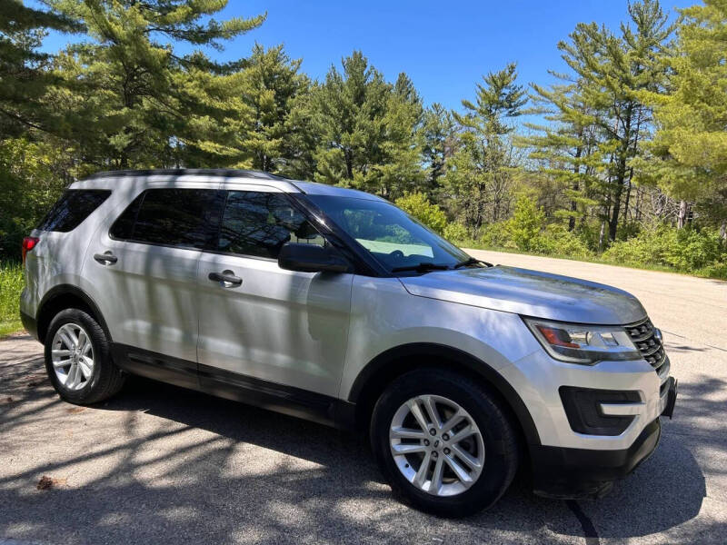 2016 Ford Explorer