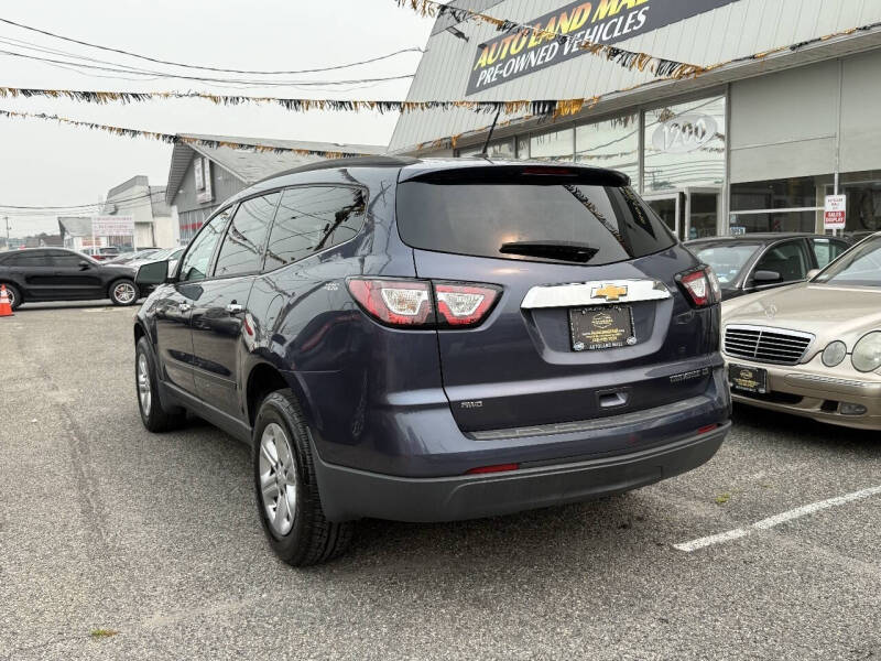 2013 Chevrolet Traverse LS