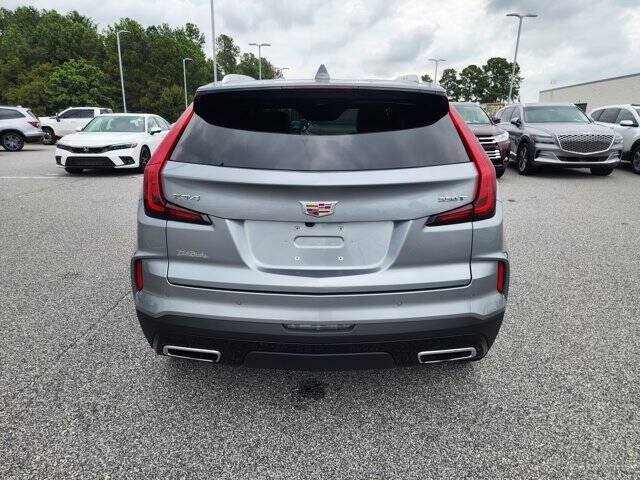 2024 Cadillac XT4 Premium Luxury