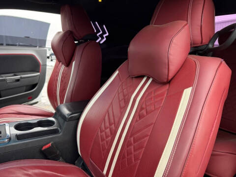 2013 Dodge Challenger SXT