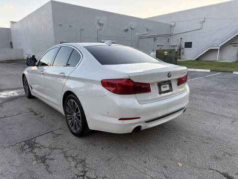 2020 BMW 5 Series 530i