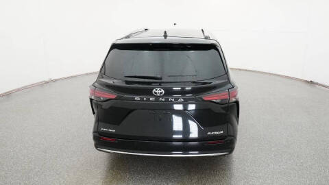 2026 Toyota Sienna Platinum 7-Passenger