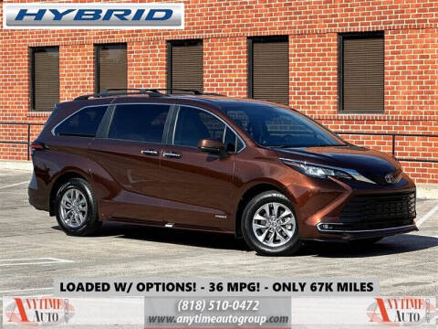 2021 Toyota Sienna XLE 8-Passenger
