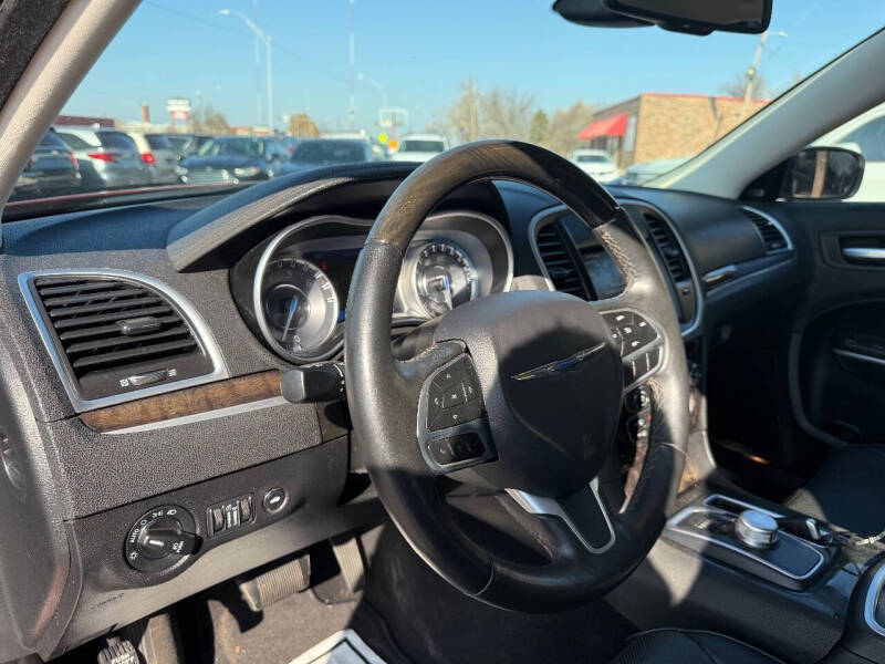 2019 Chrysler 300 Limited