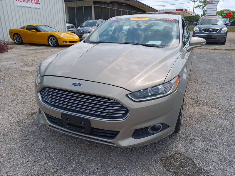 2015 Ford Fusion SE