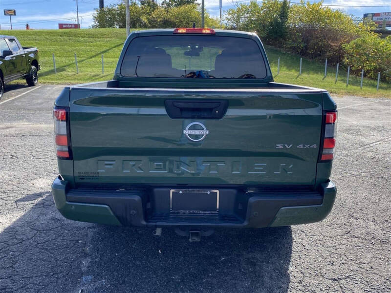 2023 Nissan Frontier SV