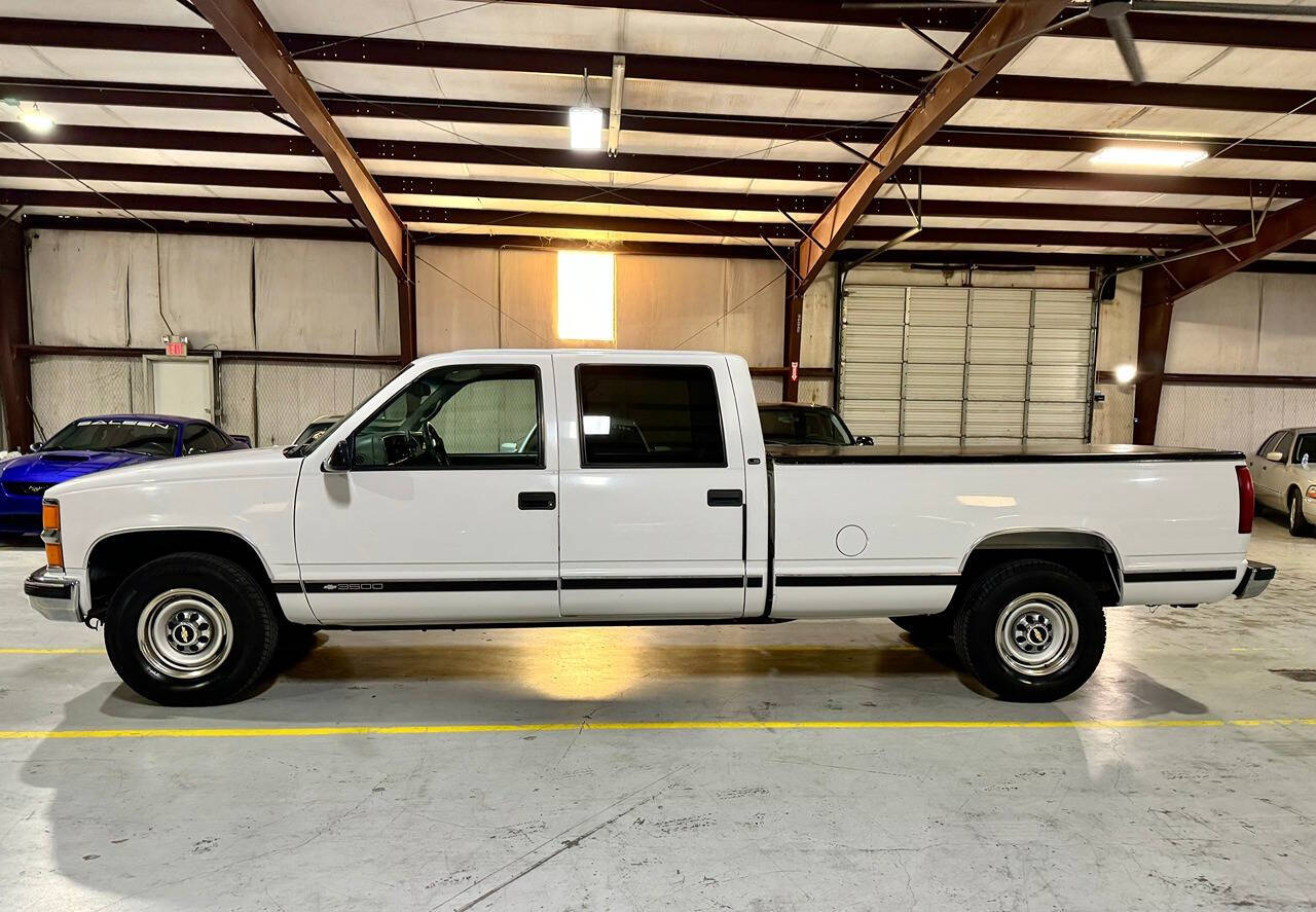 2000 Chevrolet C/K 3500 Series for sale at Carnival Car Company in Victoria, TX