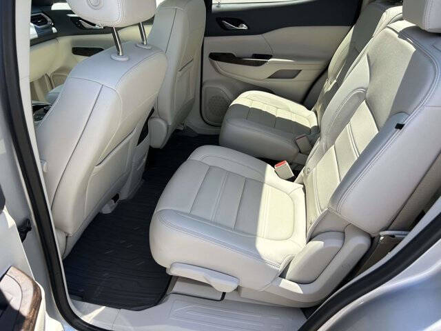 2020 GMC Acadia Denali