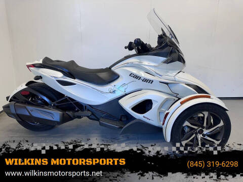 2014 Can-Am Spyder ST SE5