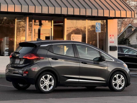 2017 Chevrolet Bolt EV LT
