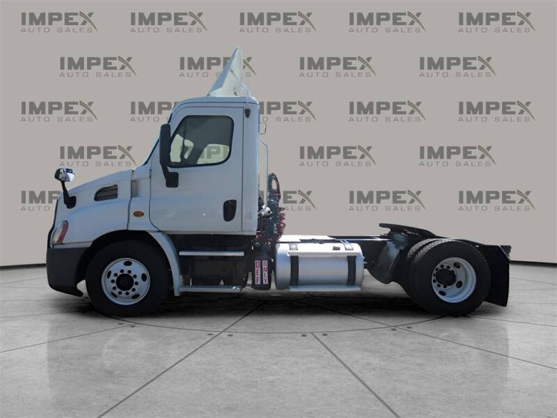 2014 Freightliner Cascadia