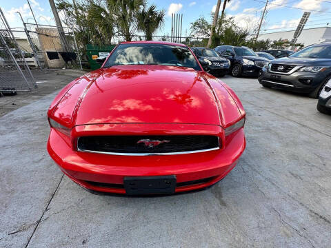 2014 Ford Mustang V6