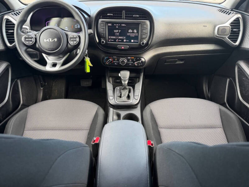 2025 Kia Soul LX