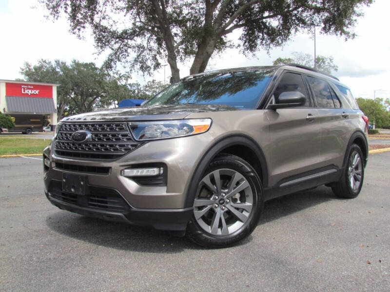 2021 Ford Explorer XLT's photo