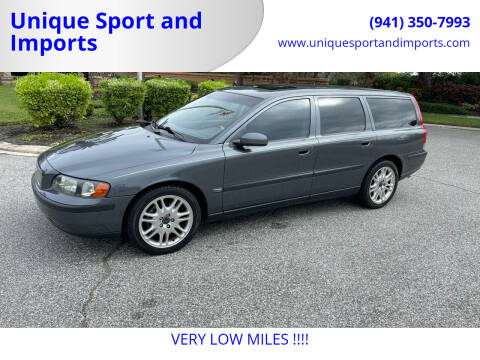 2004 Volvo V70 for sale at Unique Sport and Imports in Sarasota FL