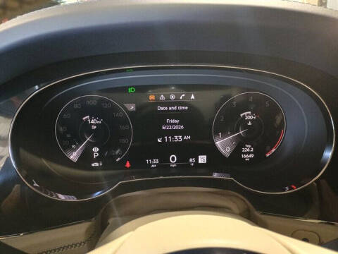2023 Bentley Bentayga V8