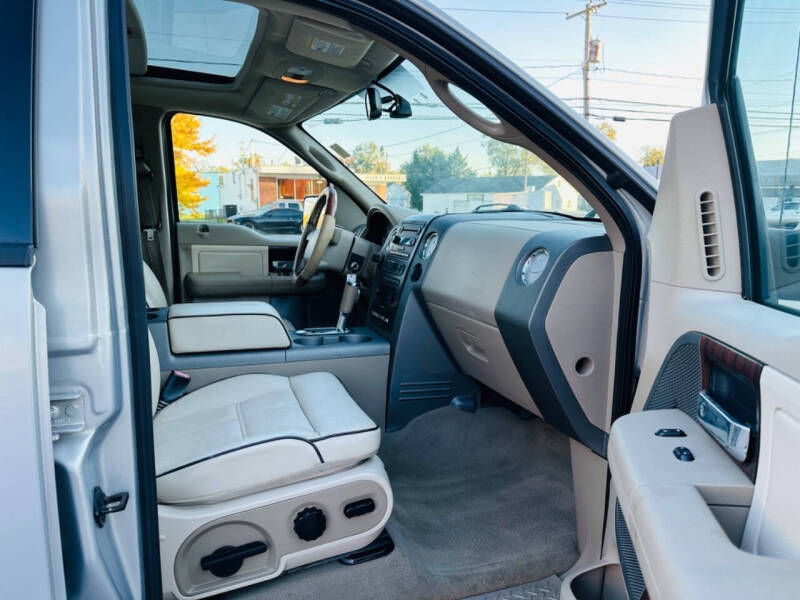 2006 Lincoln Mark LT