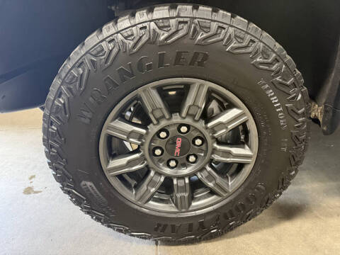 2024 GMC Sierra 1500 AT4X