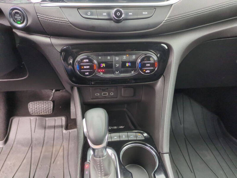 2022 Buick Encore GX Essence