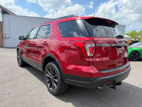 2018 Ford Explorer XLT