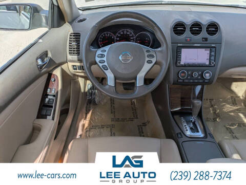 2011 Nissan Altima 3.5 SR