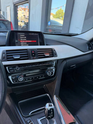 2018 BMW 3 Series 320i
