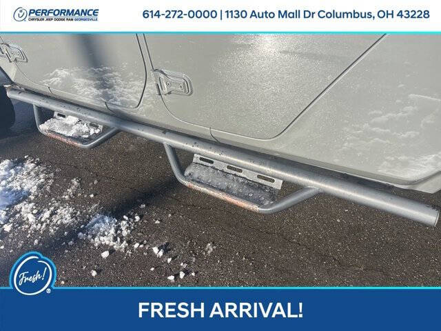 2020 Jeep Gladiator Sport