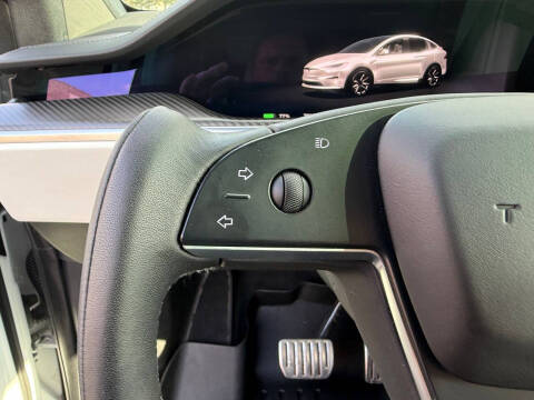 2022 Tesla Model X Plaid