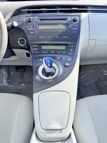 2011 Toyota Prius Two