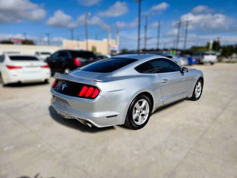 2016 Ford Mustang V6
