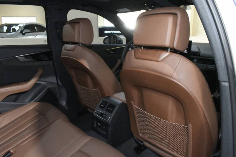 2024 Audi A4 quattro Premium Plus 40 TFSI